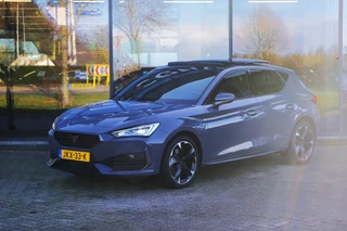 CUPRA Leon 1.4 e-Hybrid 204 PK Performance PHEV, Panoramadak, Kuipstoelen, Adap. Cruise Control