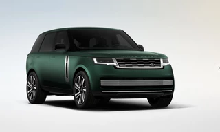 Hoofdafbeelding Land Rover Range Rover Land Rover Range Rover 3.0 P550e SV PHEV | British Racing Green Satin | Caraway | Tailgate Event Suite