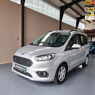 Hoofdafbeelding Ford Tourneo Courier Ford Tourneo Courier 1.0 Titanium