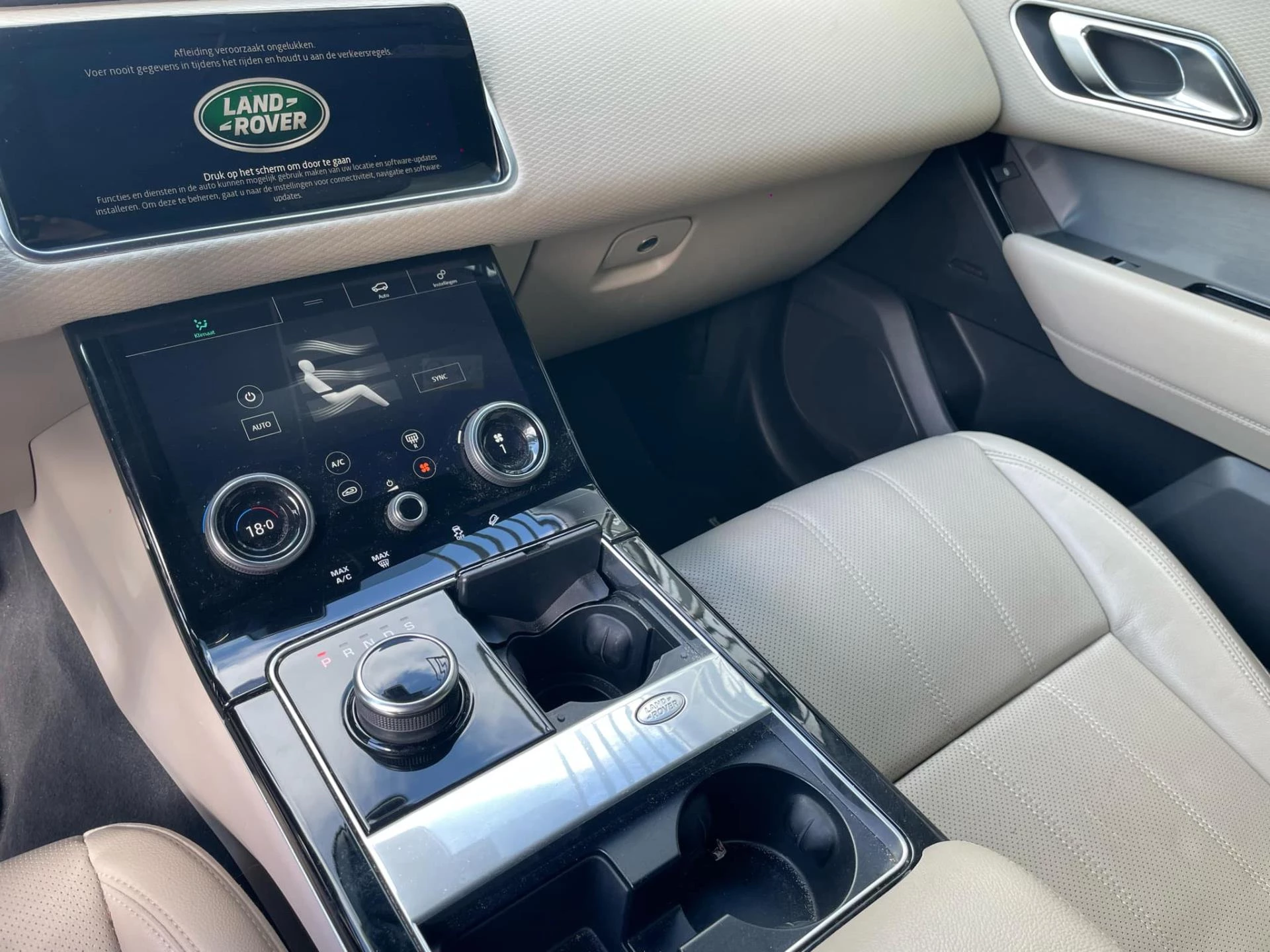 Hoofdafbeelding Land Rover Range Rover Velar