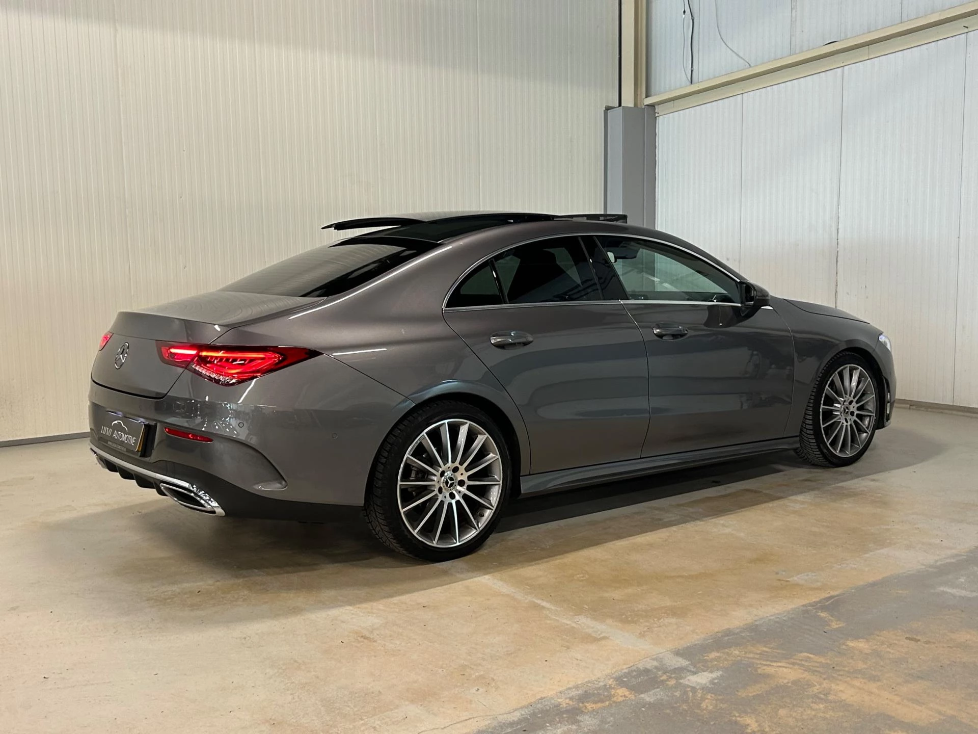 Hoofdafbeelding Mercedes-Benz CLA