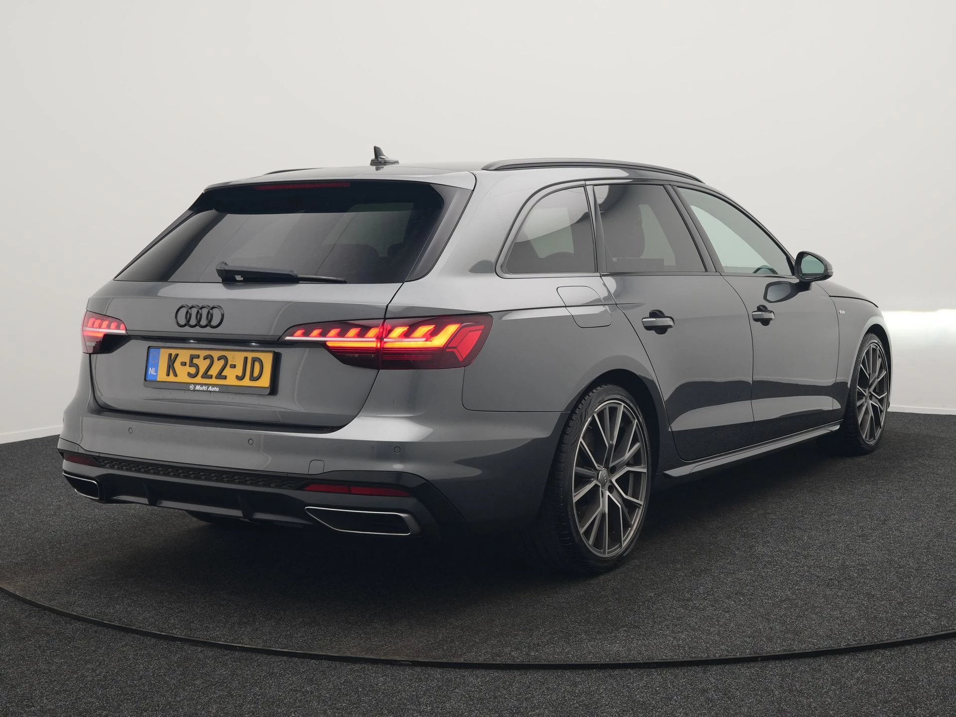 Hoofdafbeelding Audi A4