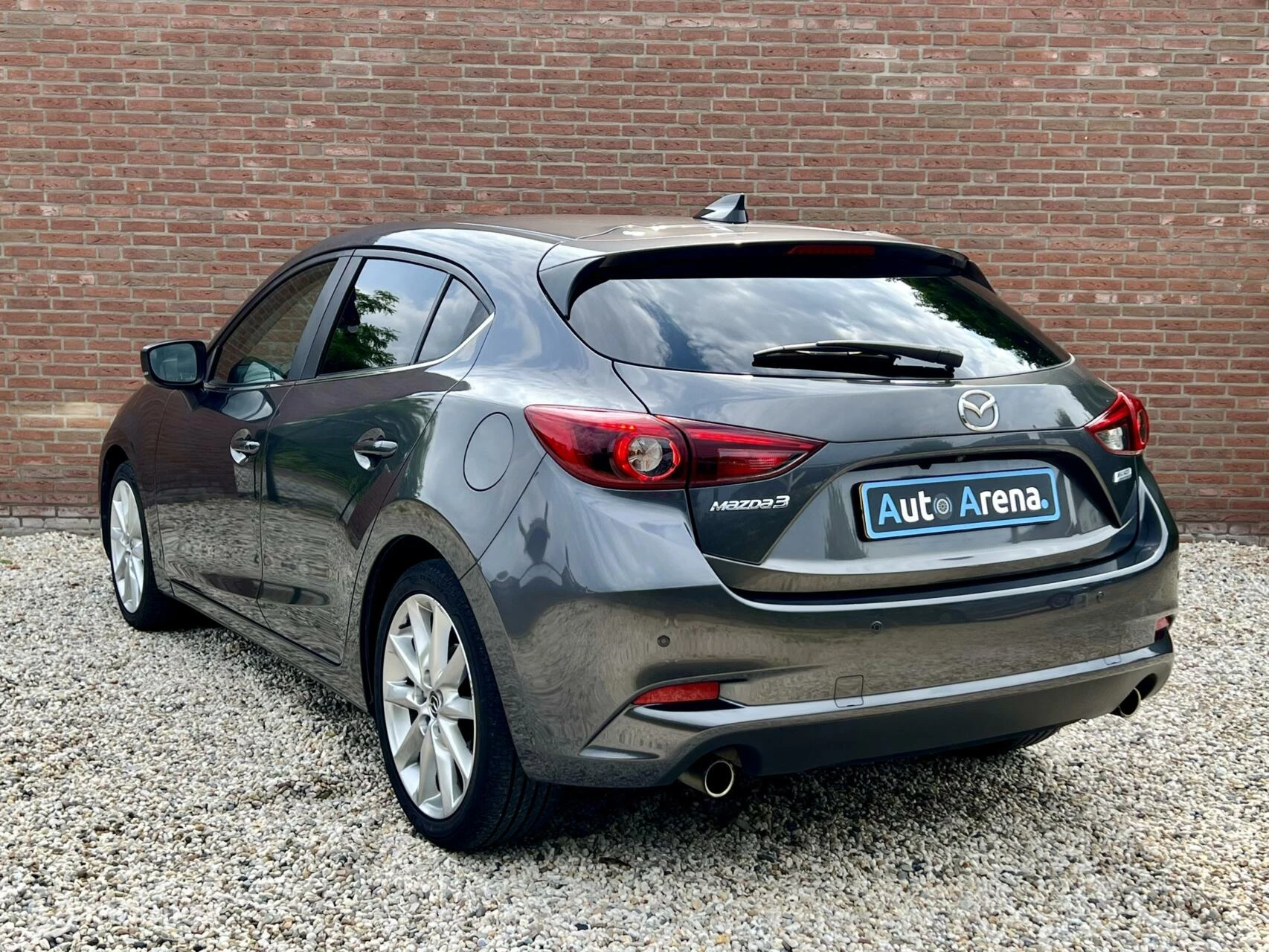 Hoofdafbeelding Mazda 3