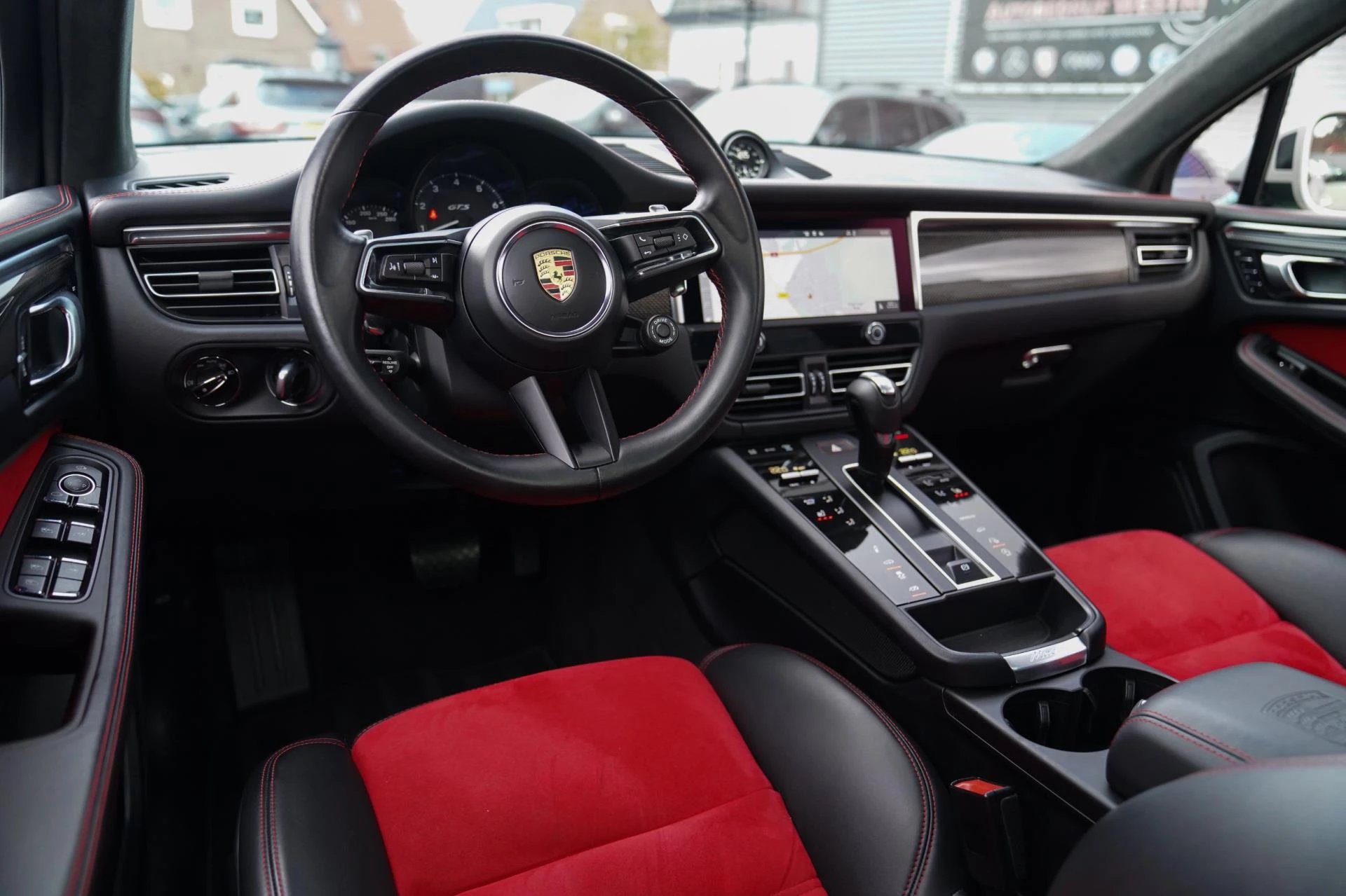 Hoofdafbeelding Porsche Macan