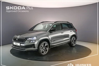 Skoda Karoq Sportline Business 1.5 TSI 150pk DSG Automaat Trekhaak, Adaptive cruise control, Elektrische achterklep, Achteruitrijcamera, Stuurwiel verwarmd, Parkeersensoren, Stoelverwarming