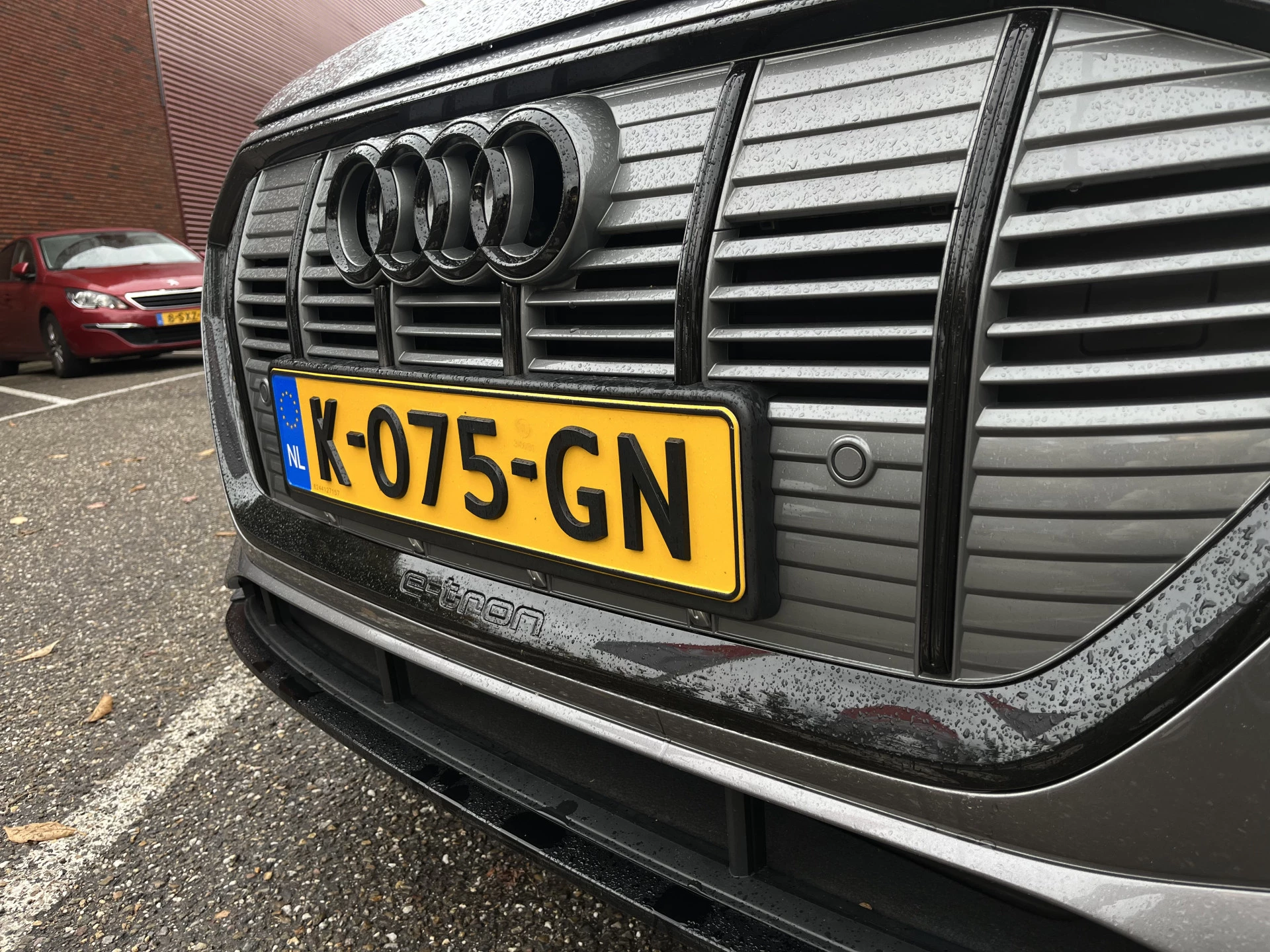 Hoofdafbeelding Audi e-tron