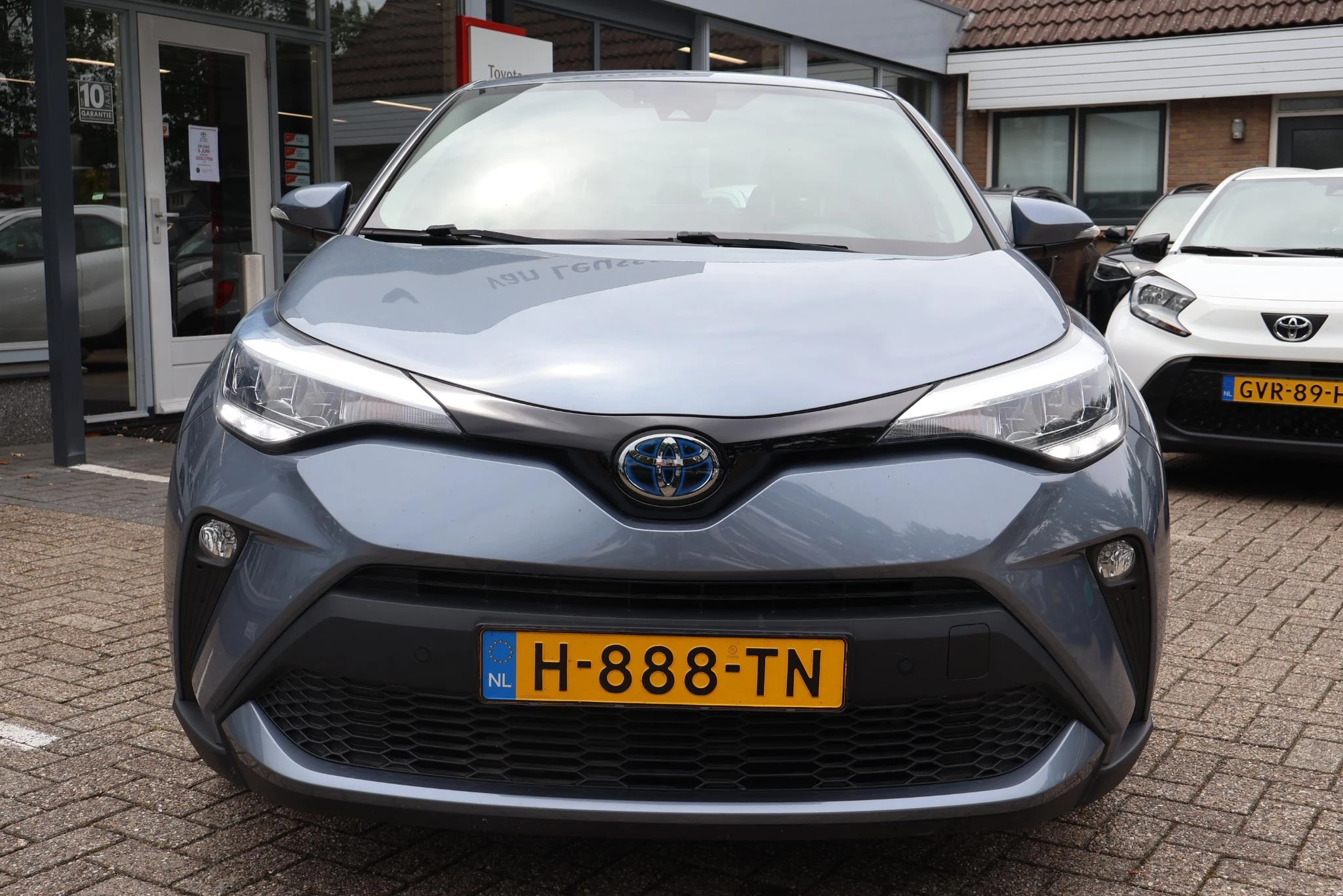 Hoofdafbeelding Toyota C-HR