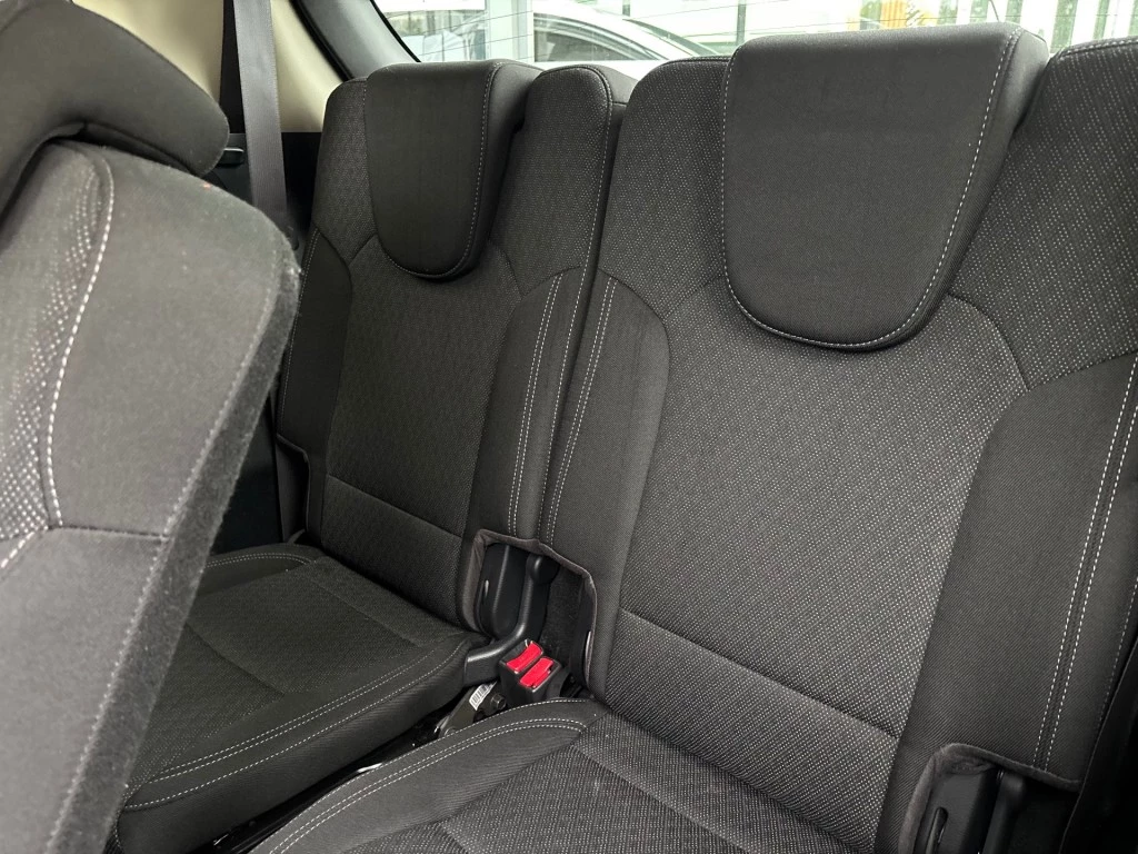 Hoofdafbeelding Kia Carens