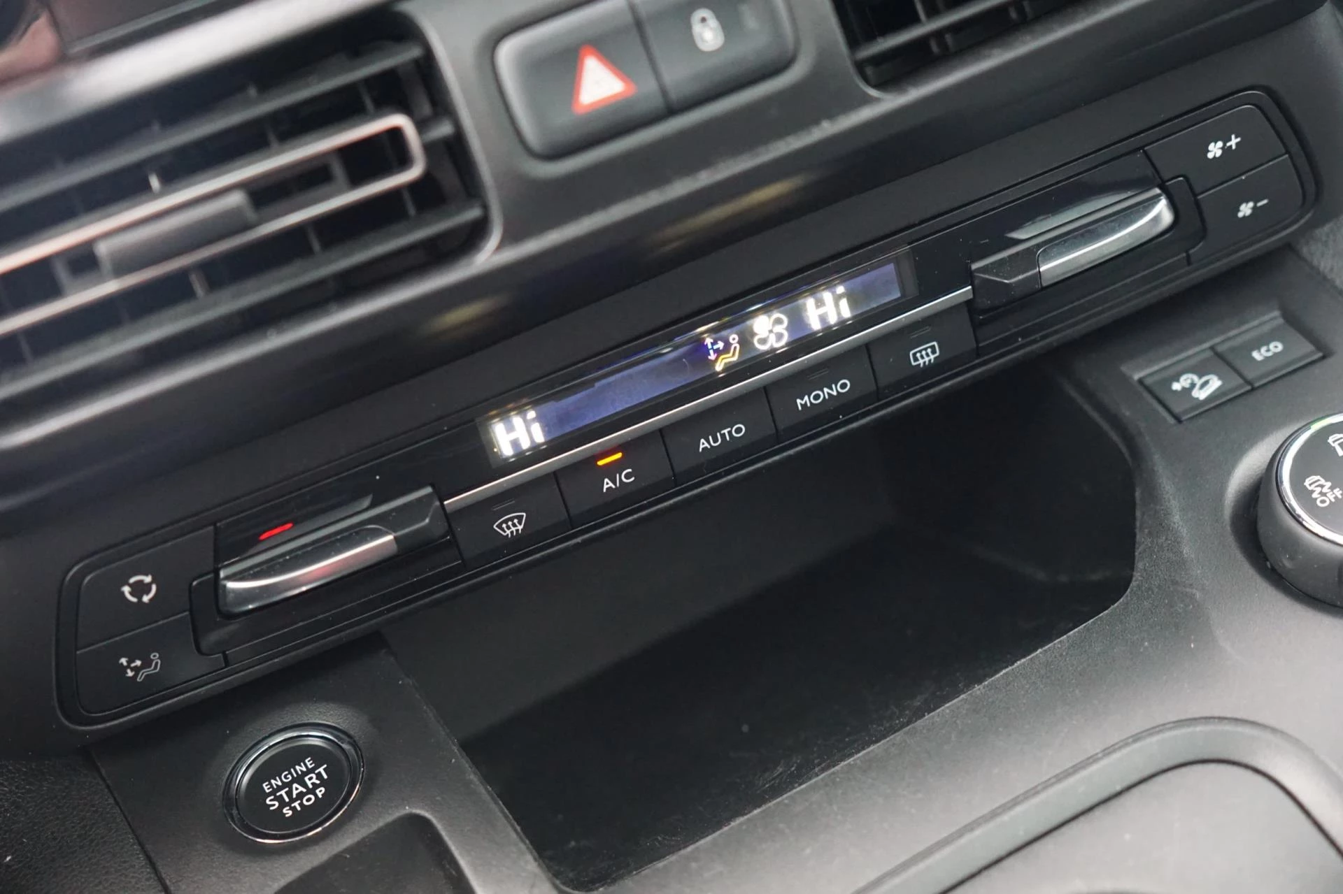 Hoofdafbeelding Peugeot Rifter