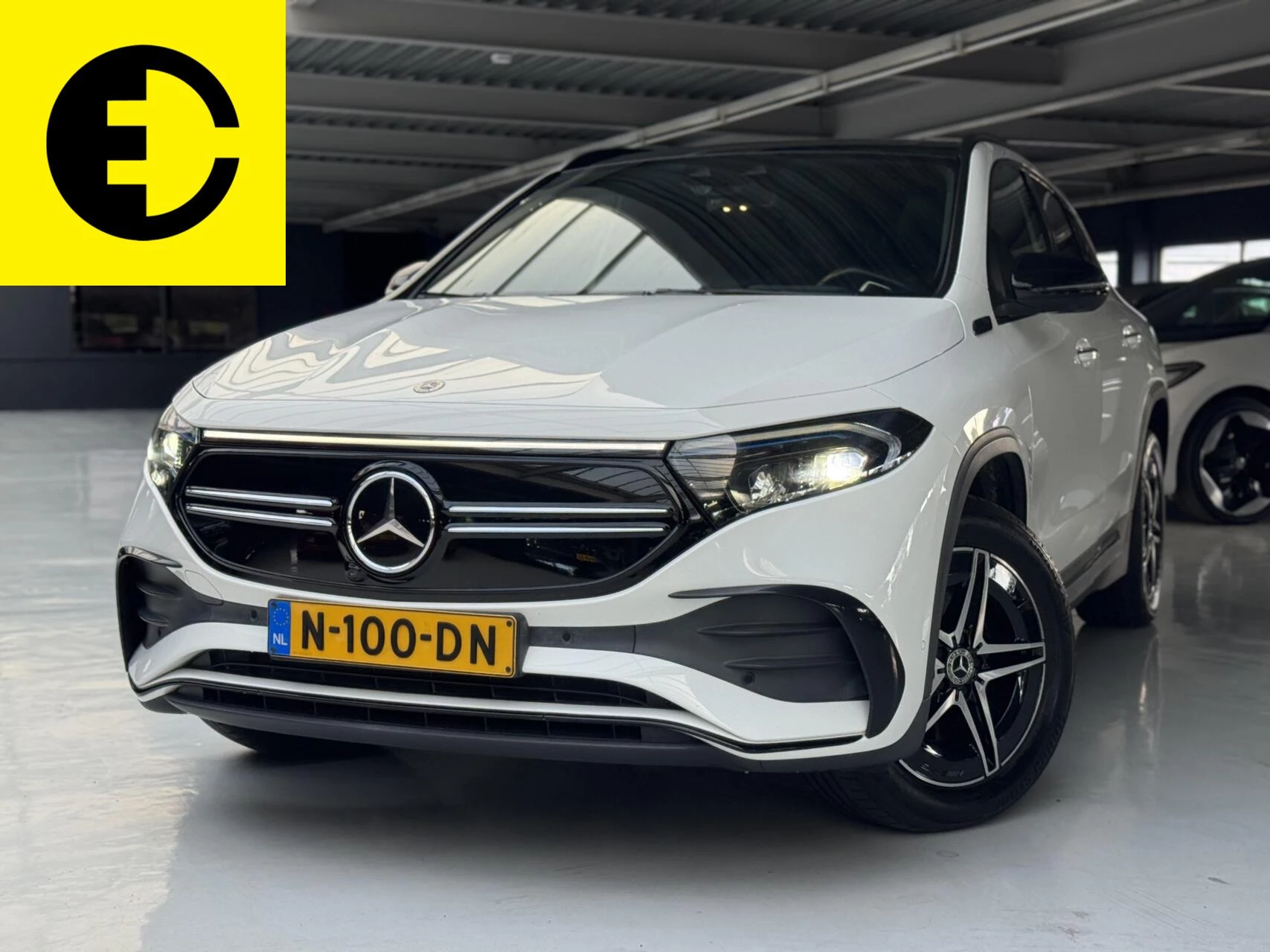 Hoofdafbeelding Mercedes-Benz EQA