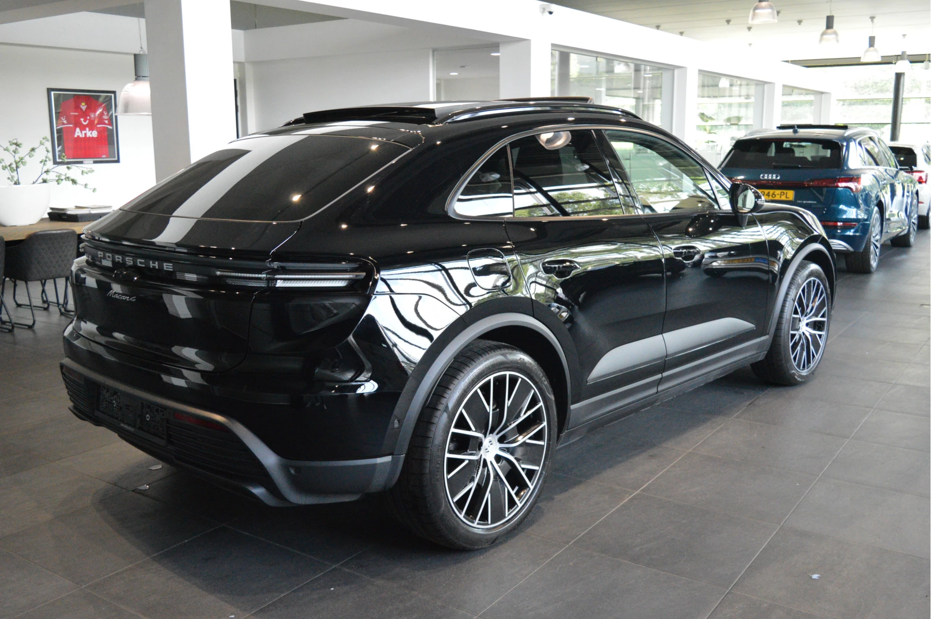 Hoofdafbeelding Porsche Macan