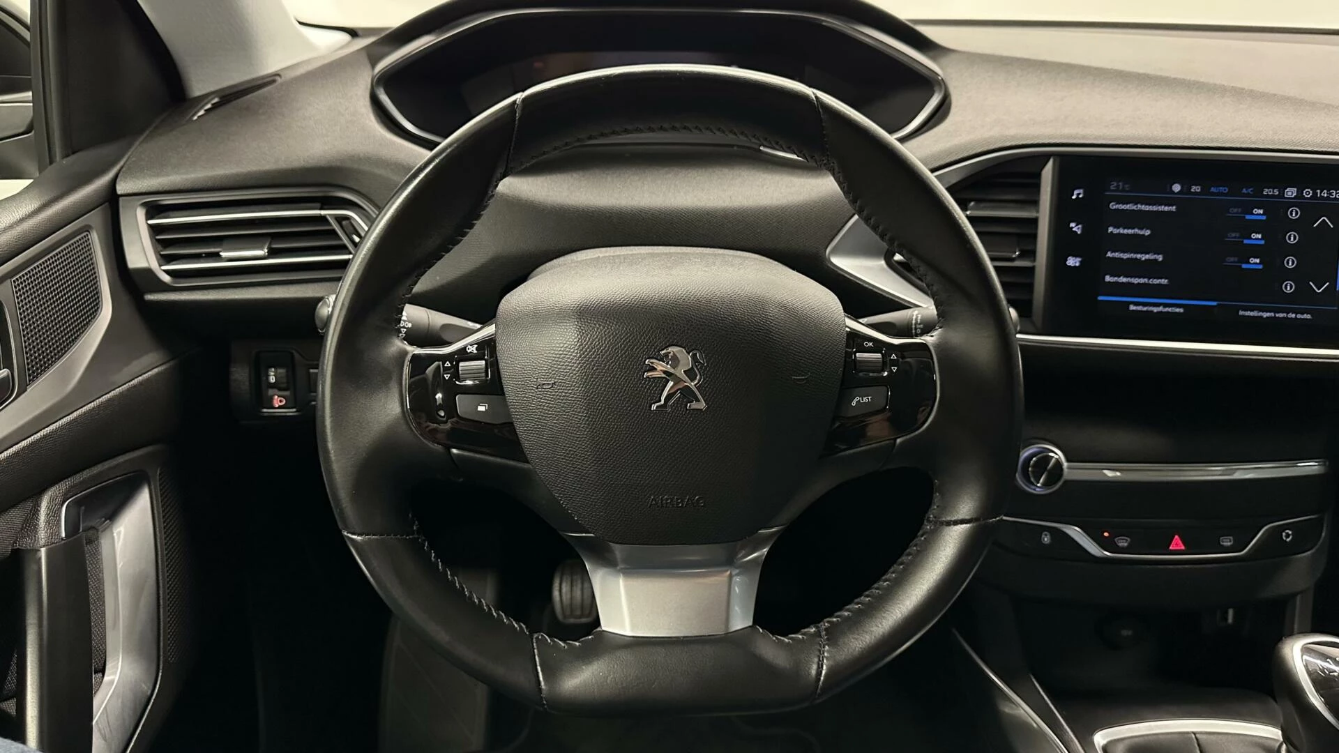 Hoofdafbeelding Peugeot 308