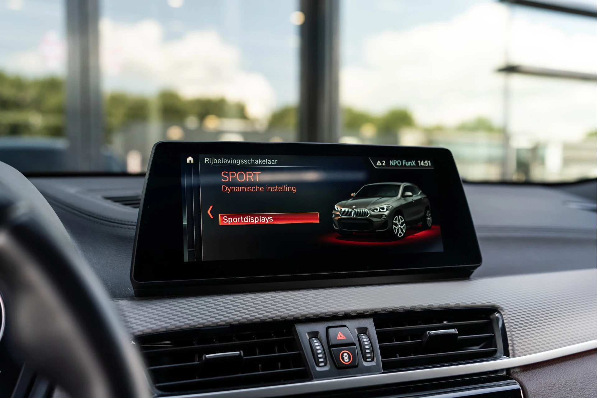 Hoofdafbeelding BMW X2