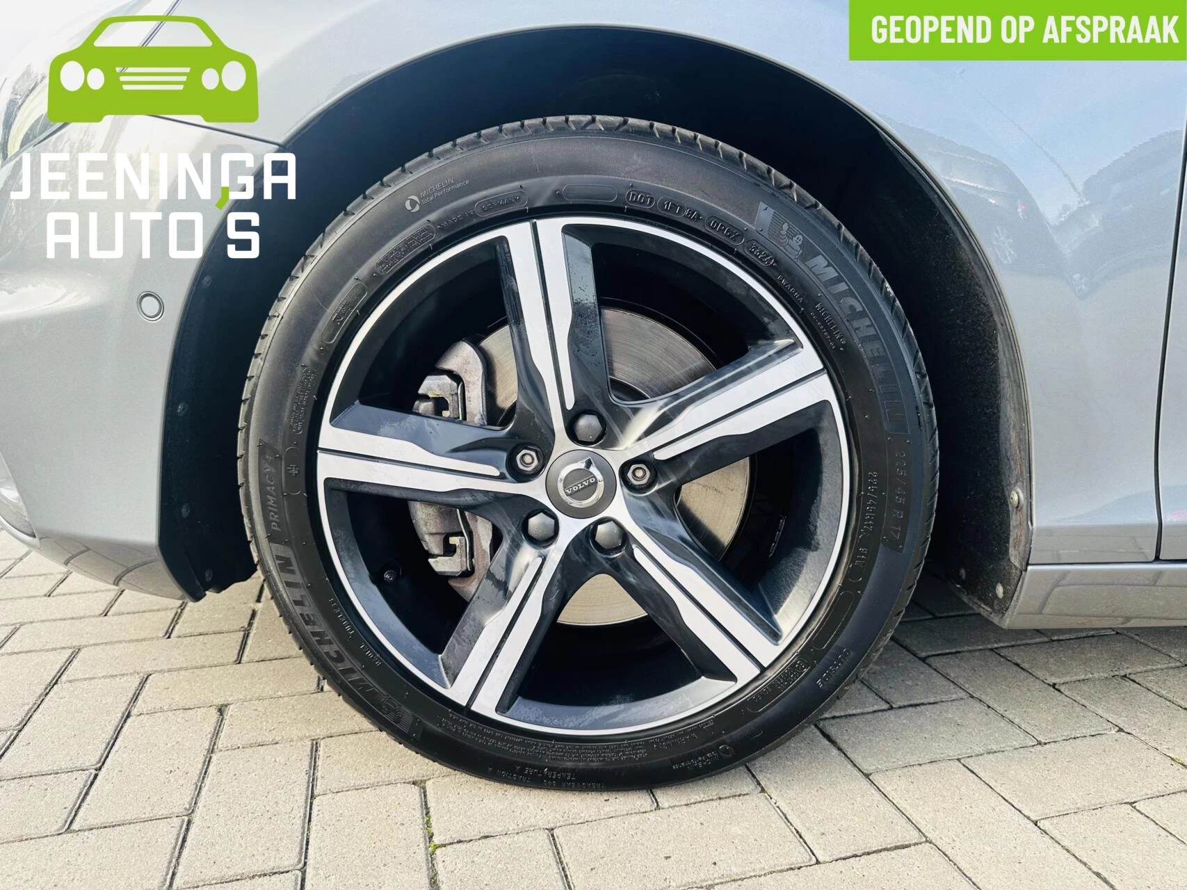 Hoofdafbeelding Volvo V40