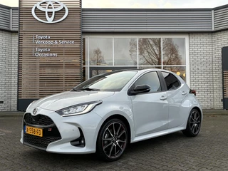 Toyota Yaris 1.5 HYBRID GR SPORT PREMIUM PACK HEAD-UP PANO-DAK BLIND-SPOT PARK-SENSOREN STOEL/STUURVERW JBL-AUDIO NAVI LED
