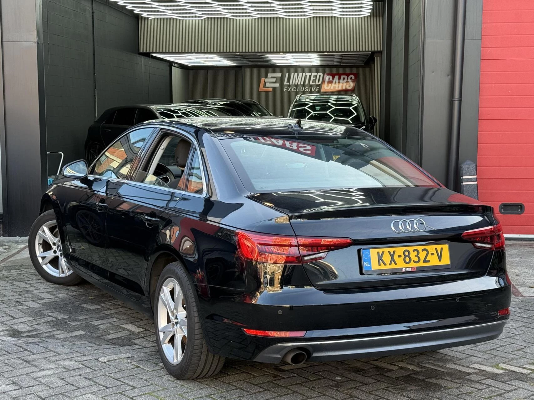 Hoofdafbeelding Audi A4