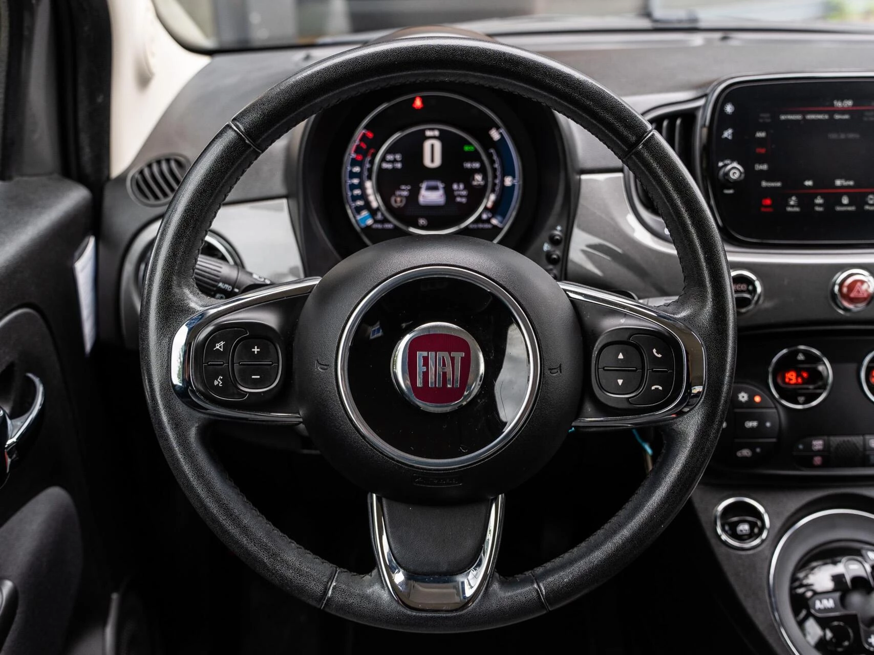 Hoofdafbeelding Fiat 500C