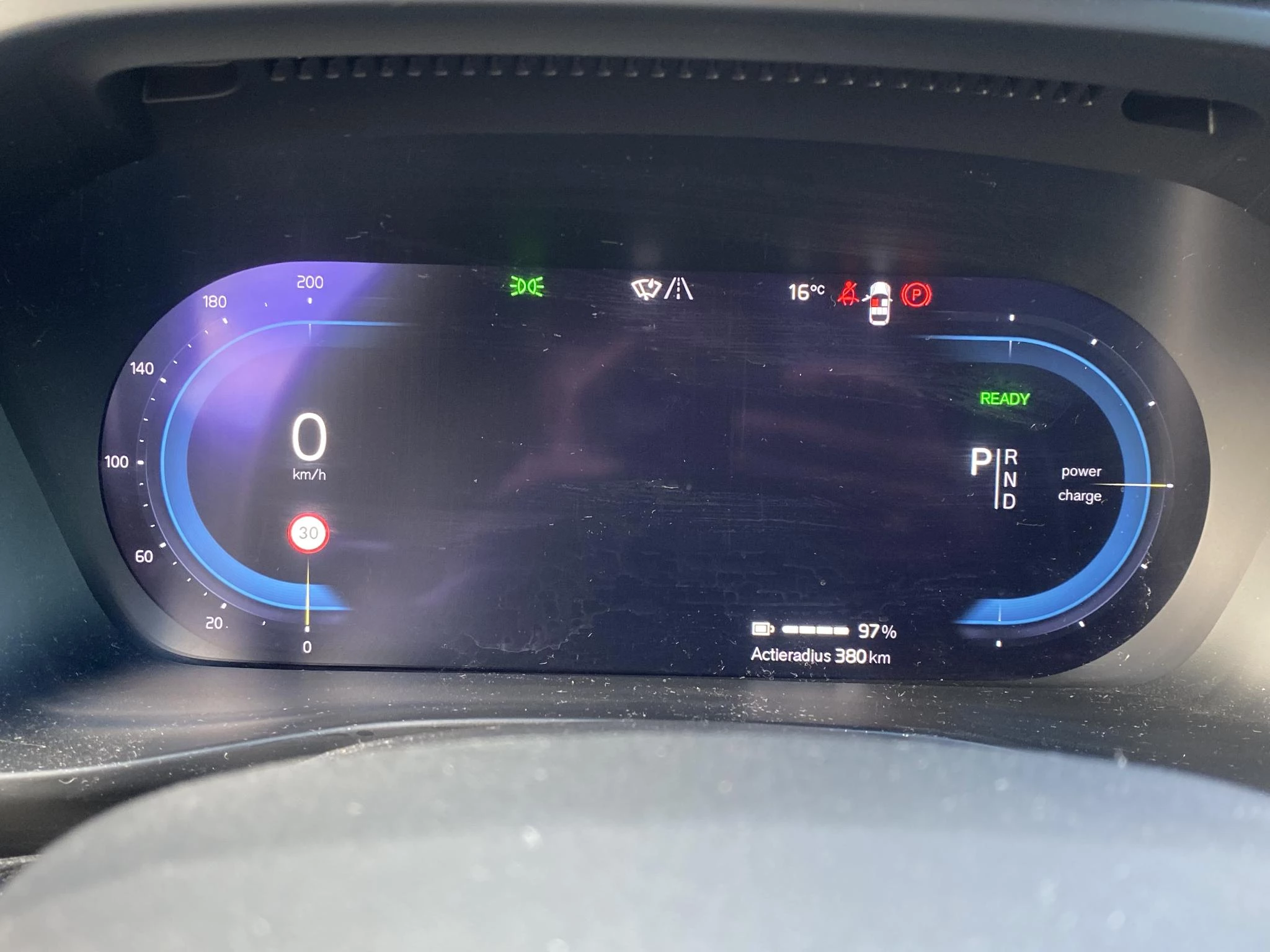 Hoofdafbeelding Volvo C40