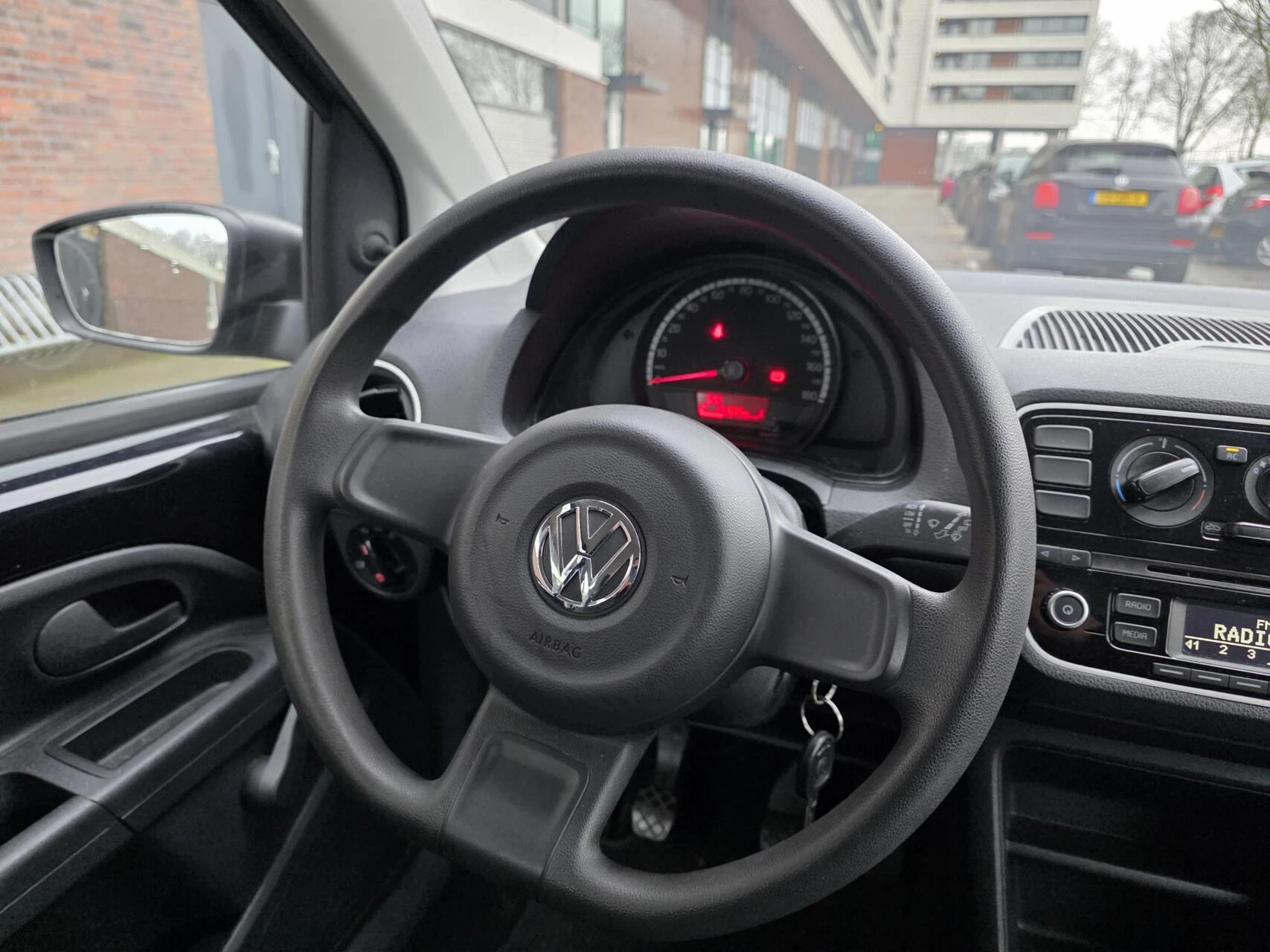 Hoofdafbeelding Volkswagen up!