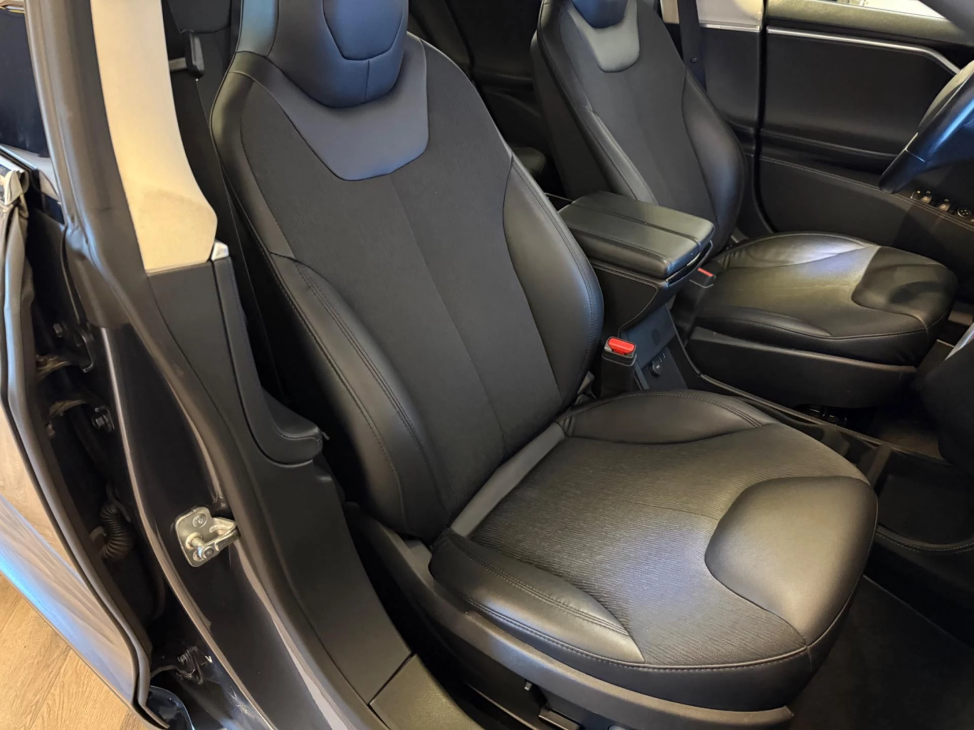 Hoofdafbeelding Tesla Model S