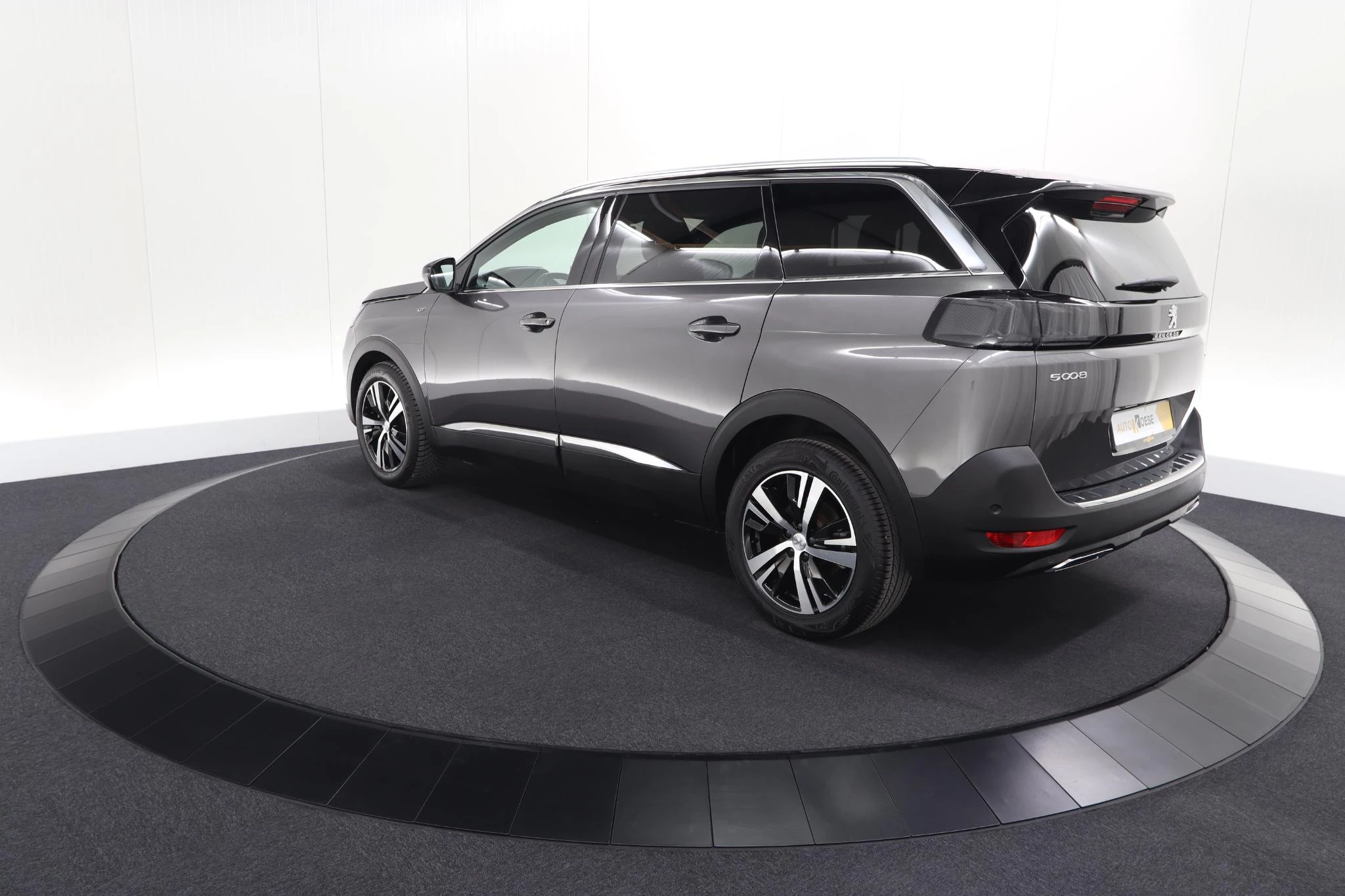 Hoofdafbeelding Peugeot 5008