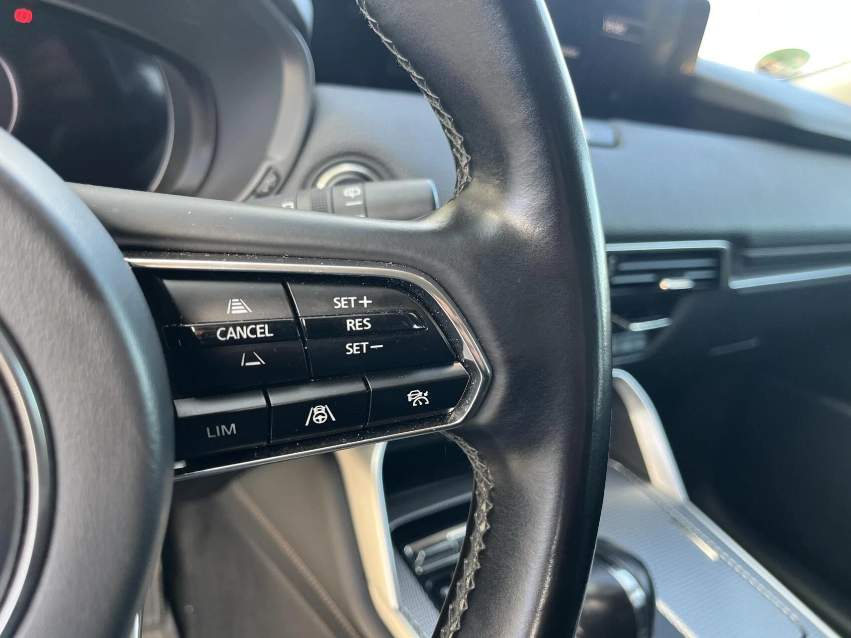 Hoofdafbeelding Mazda CX-60