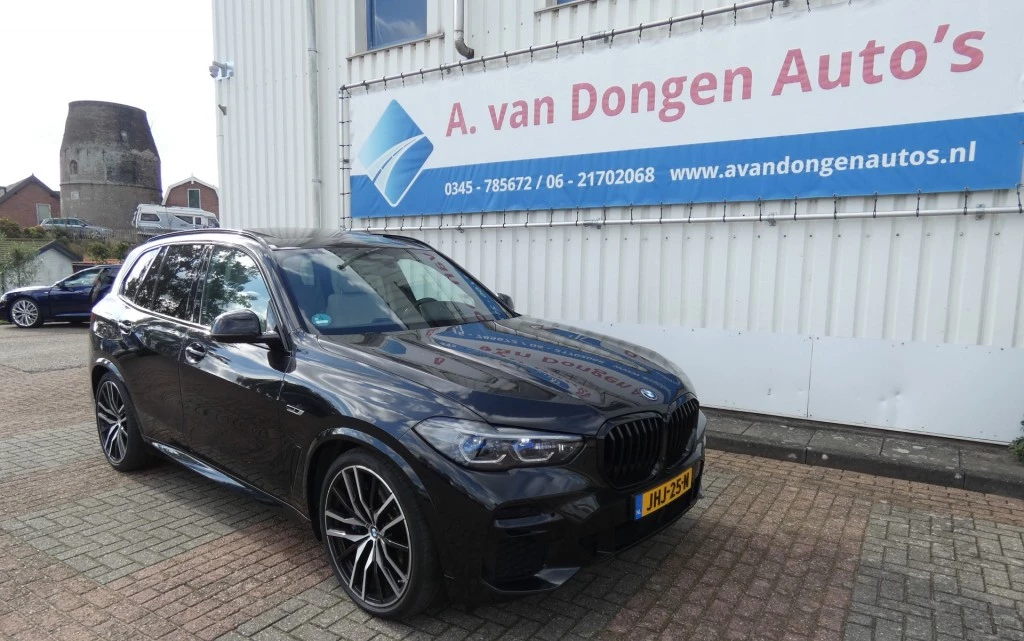 Hoofdafbeelding BMW X5