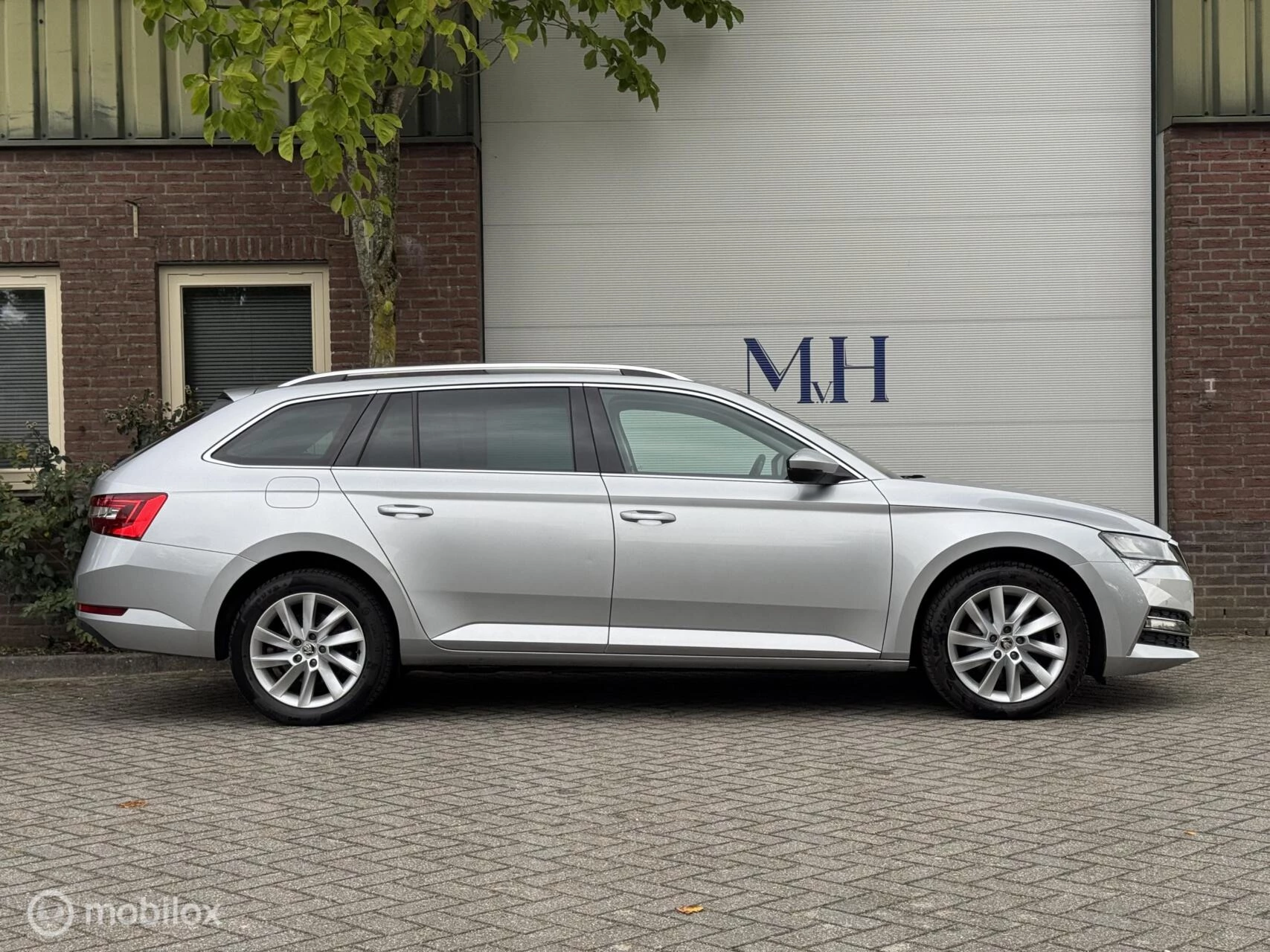 Hoofdafbeelding Škoda Superb
