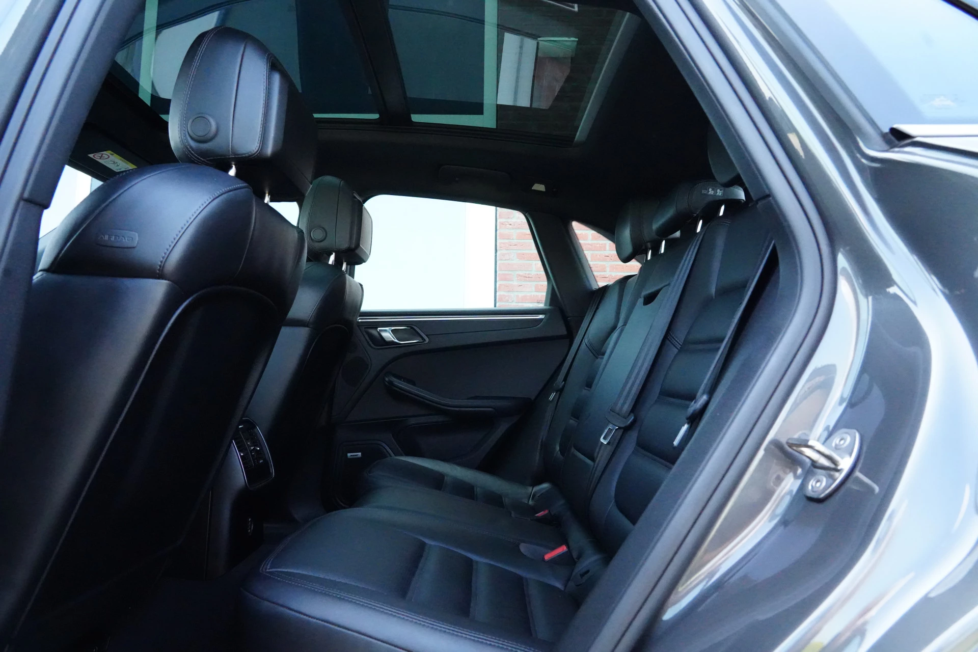 Hoofdafbeelding Porsche Macan