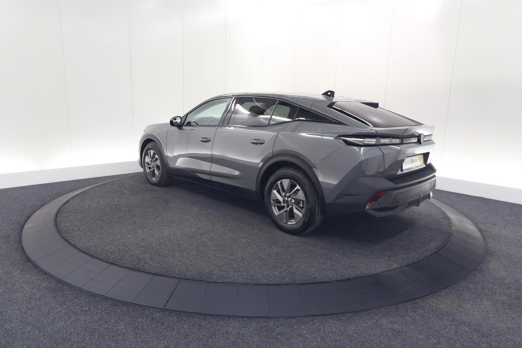 Hoofdafbeelding Peugeot 408