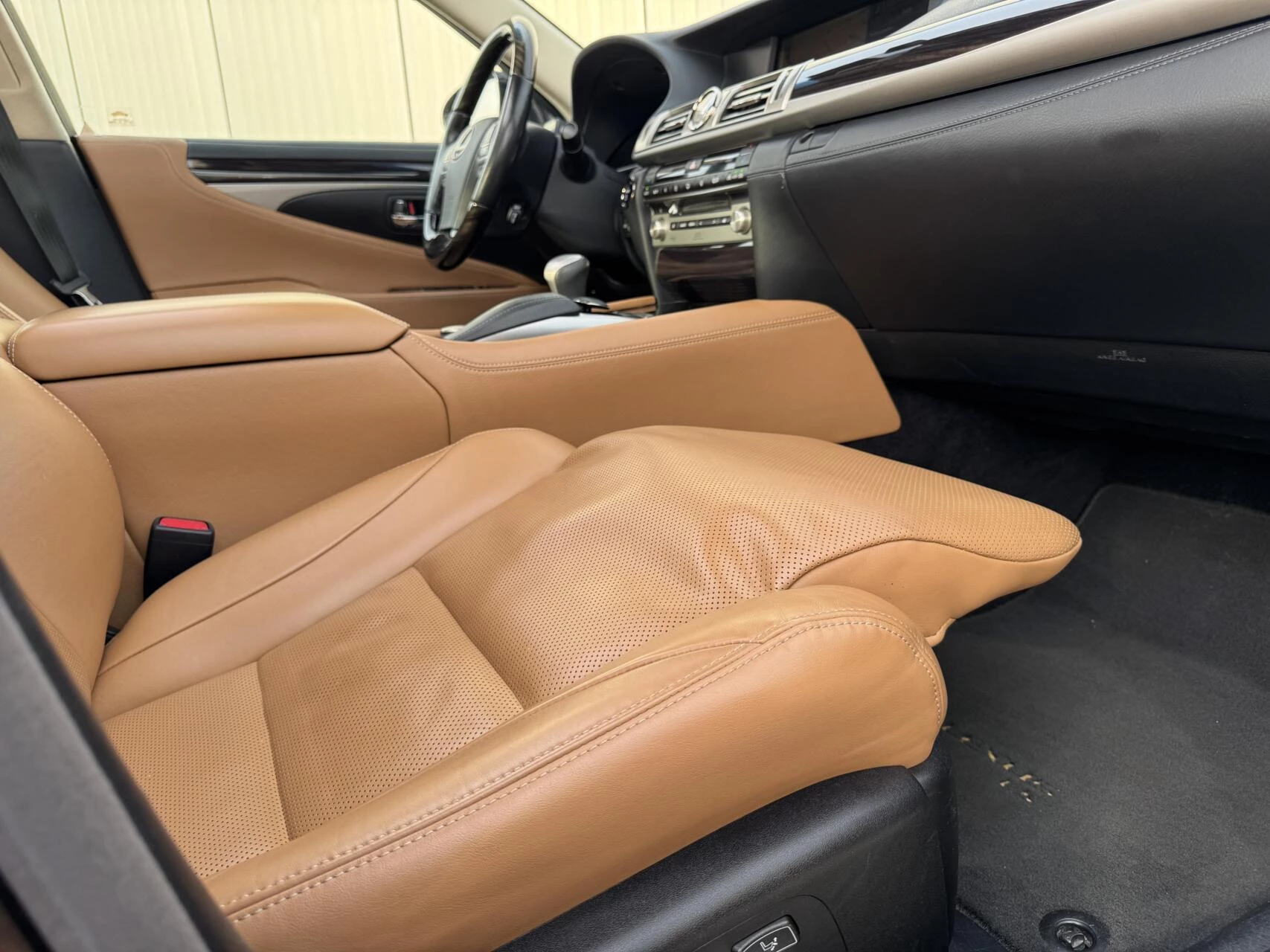 Hoofdafbeelding Lexus LS