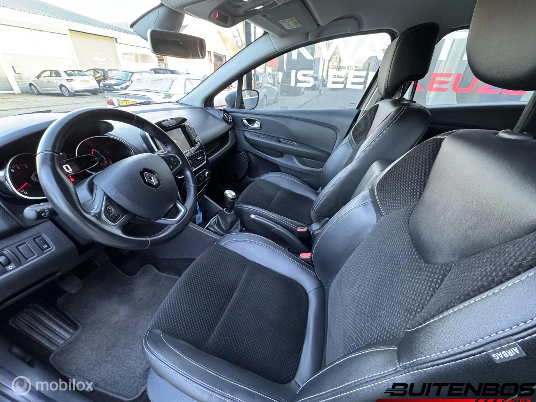 Hoofdafbeelding Renault Clio