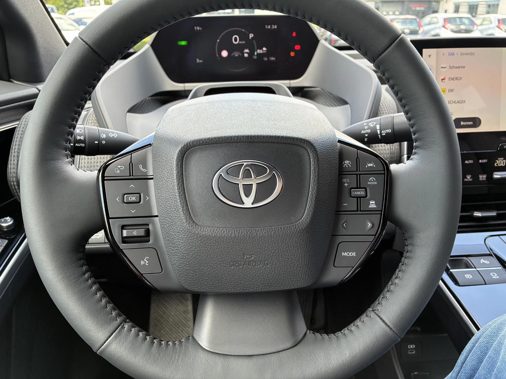 Hoofdafbeelding Toyota bZ4X