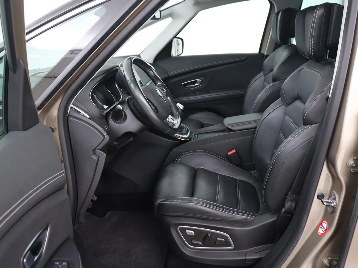 Hoofdafbeelding Renault Scénic