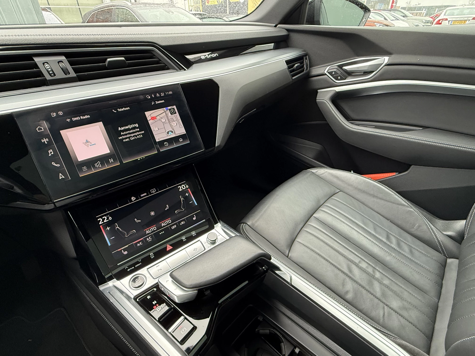 Hoofdafbeelding Audi e-tron