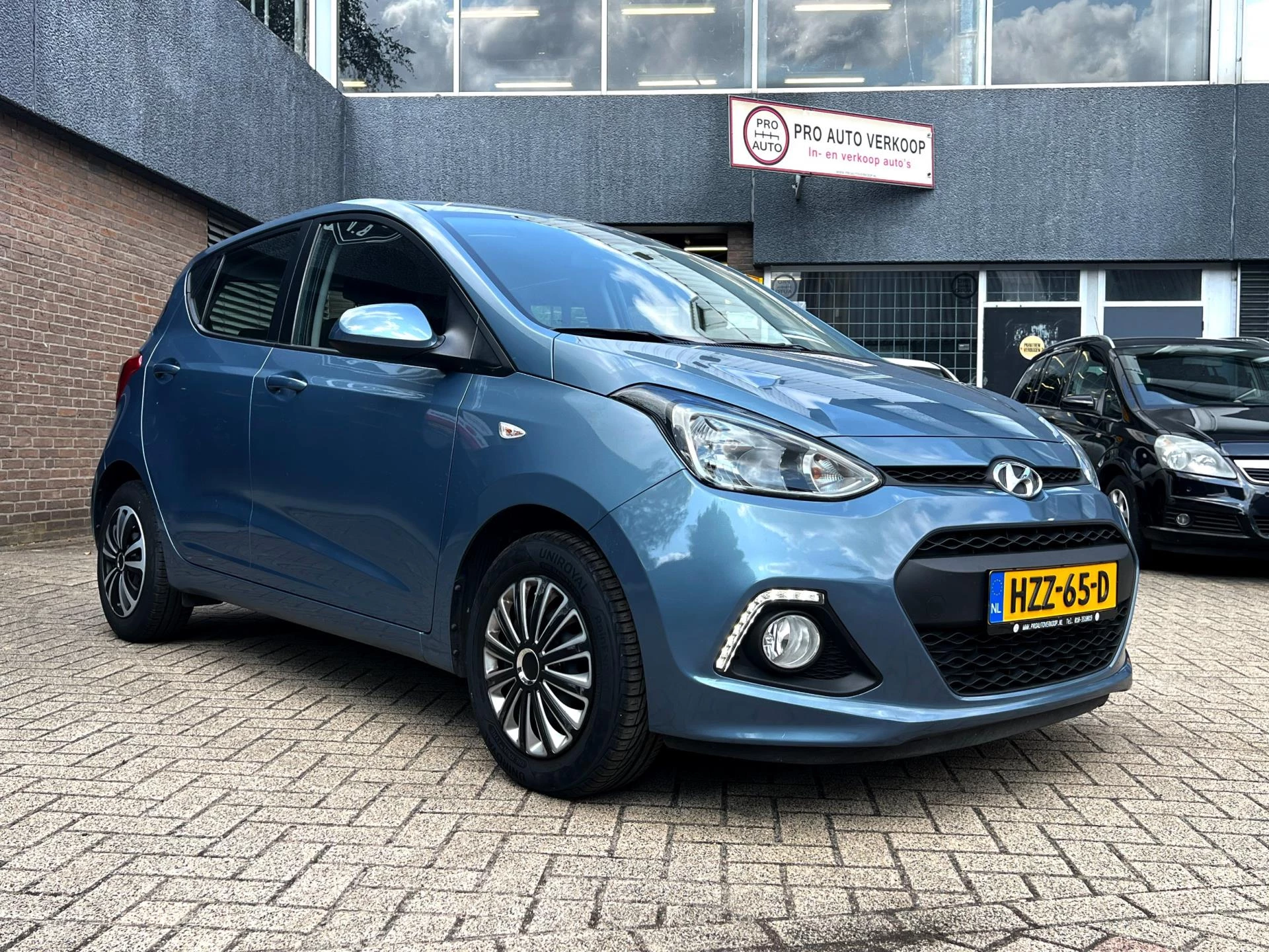 Hoofdafbeelding Hyundai i10