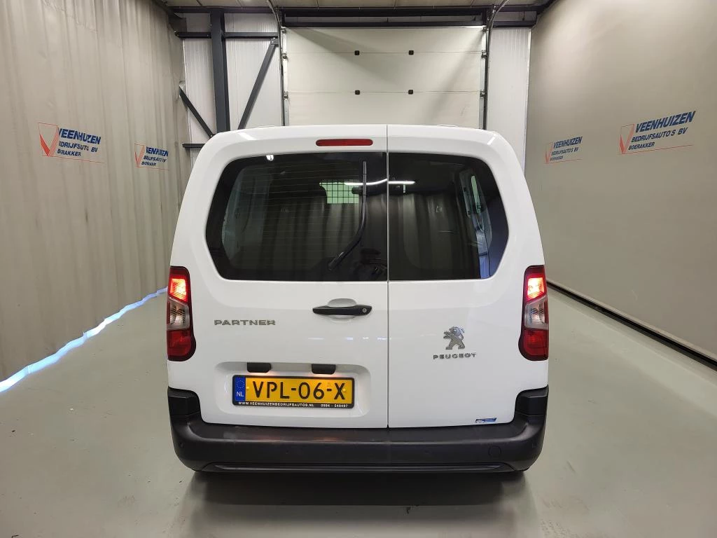 Hoofdafbeelding Peugeot Partner