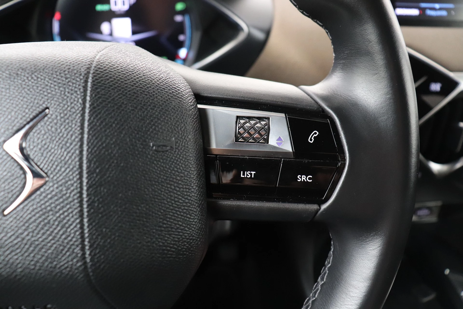 Hoofdafbeelding DS DS 3