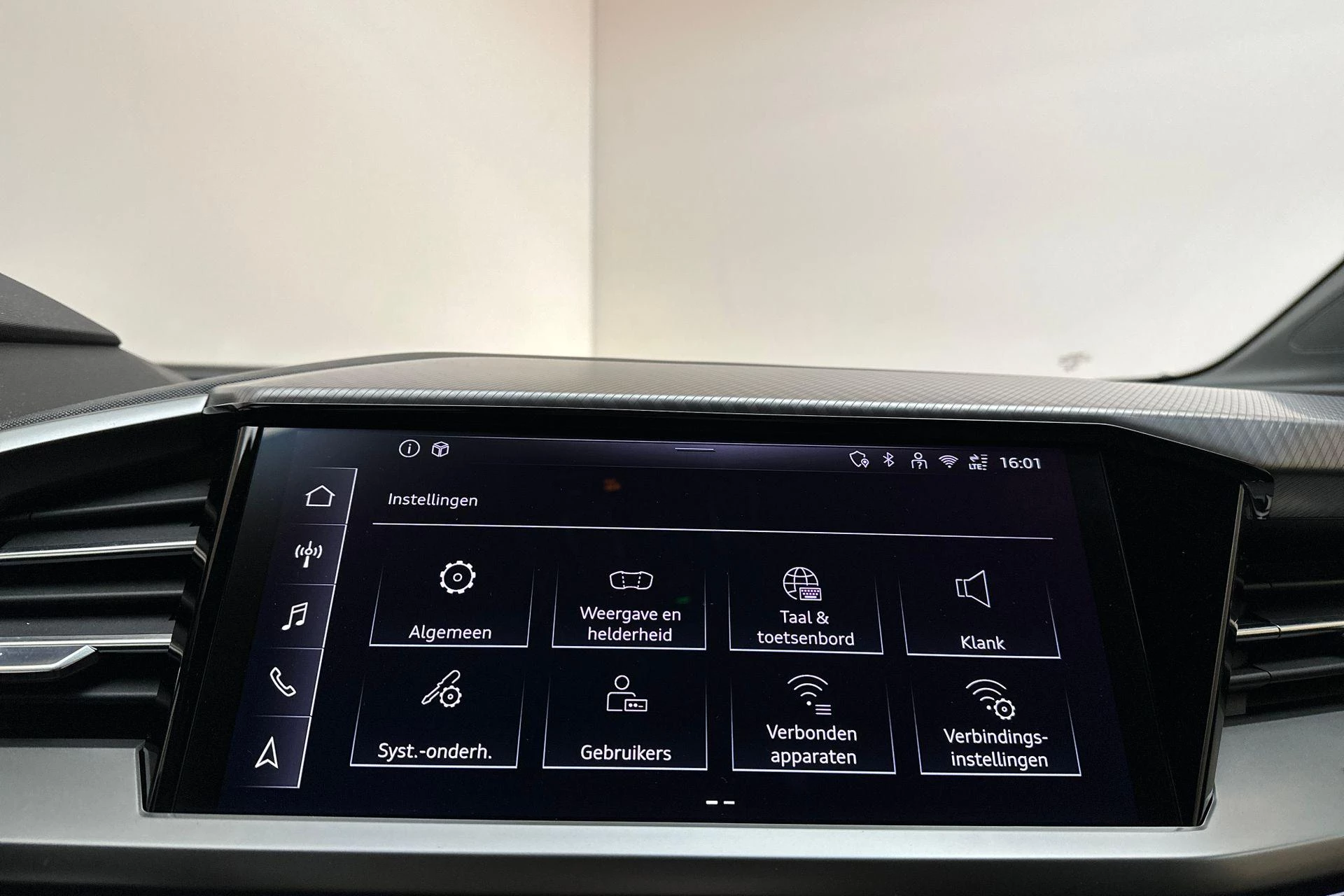 Hoofdafbeelding Audi Q4 e-tron
