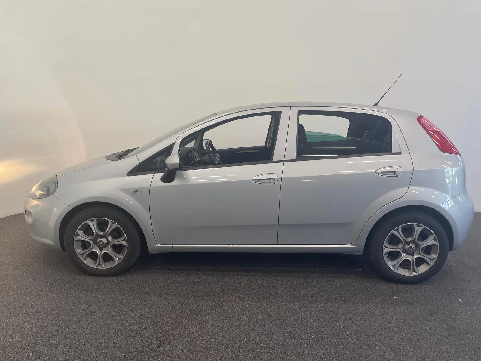 Hoofdafbeelding Fiat Punto