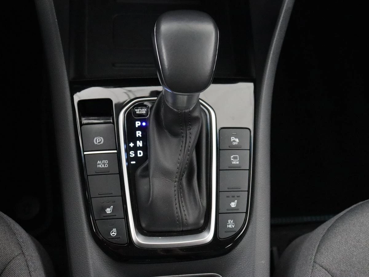 Hoofdafbeelding Hyundai IONIQ