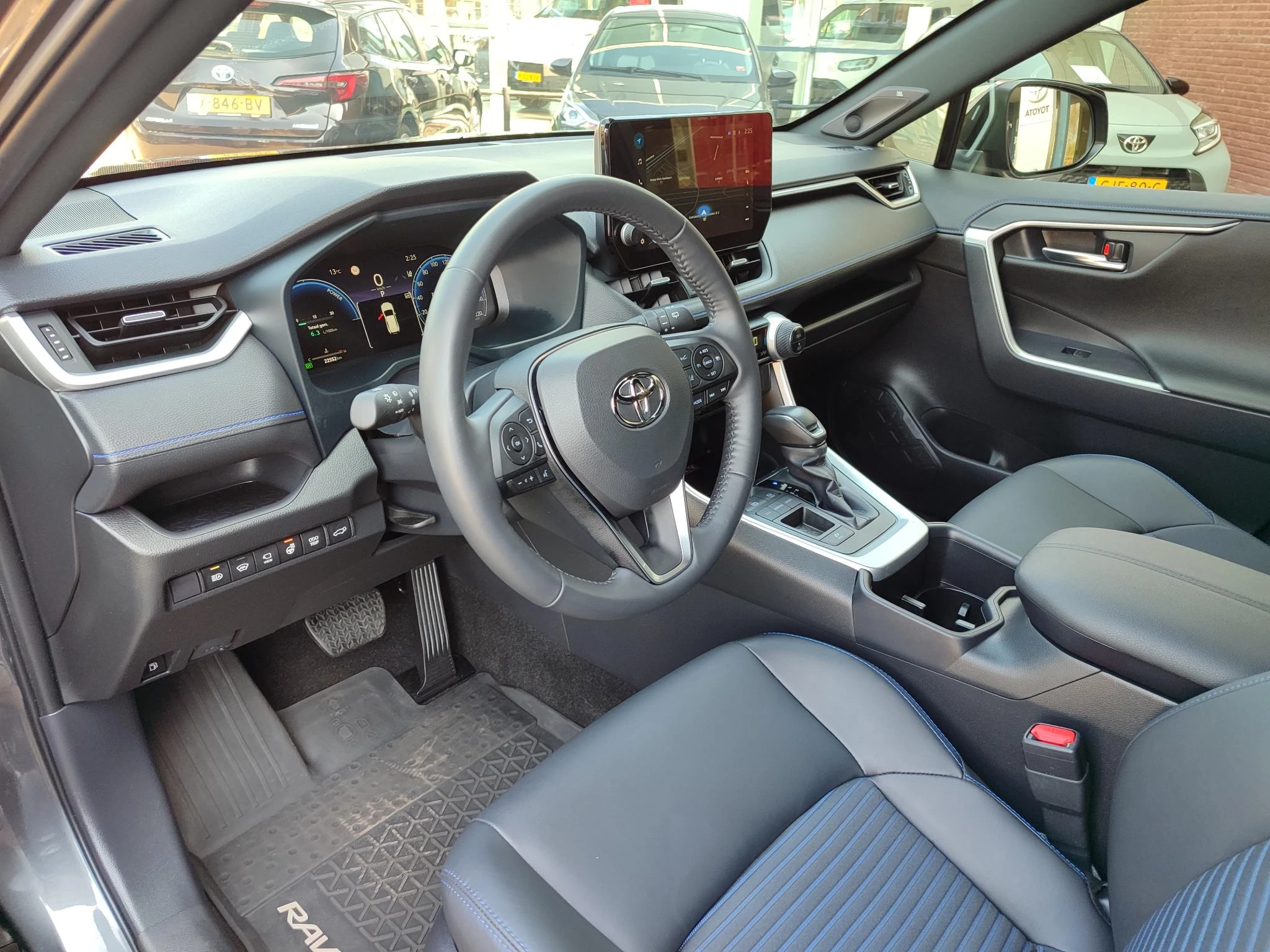 Hoofdafbeelding Toyota RAV4
