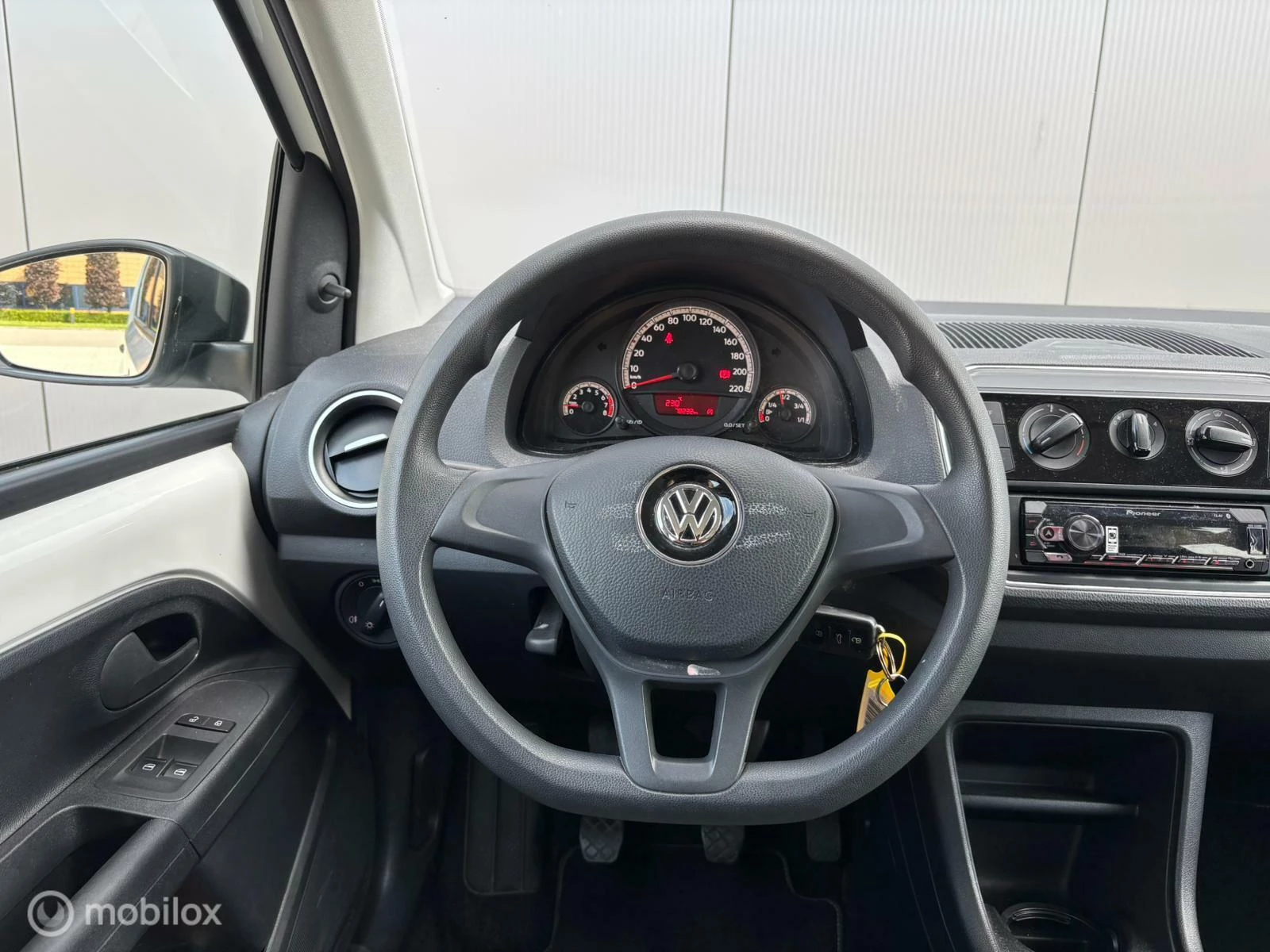 Hoofdafbeelding Volkswagen up!