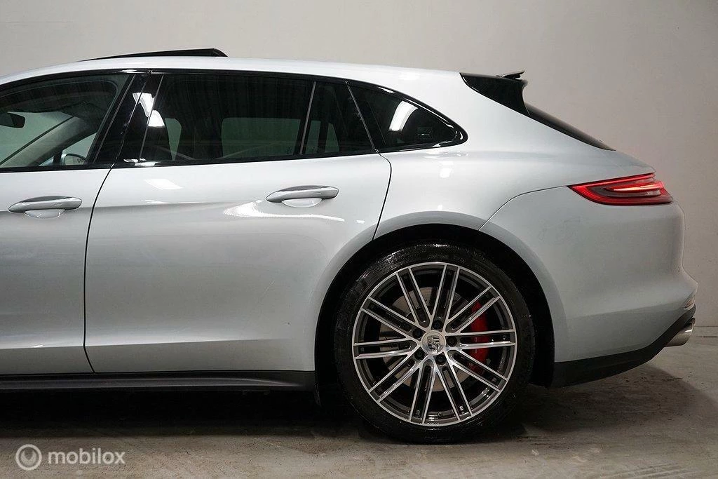 Hoofdafbeelding Porsche Panamera