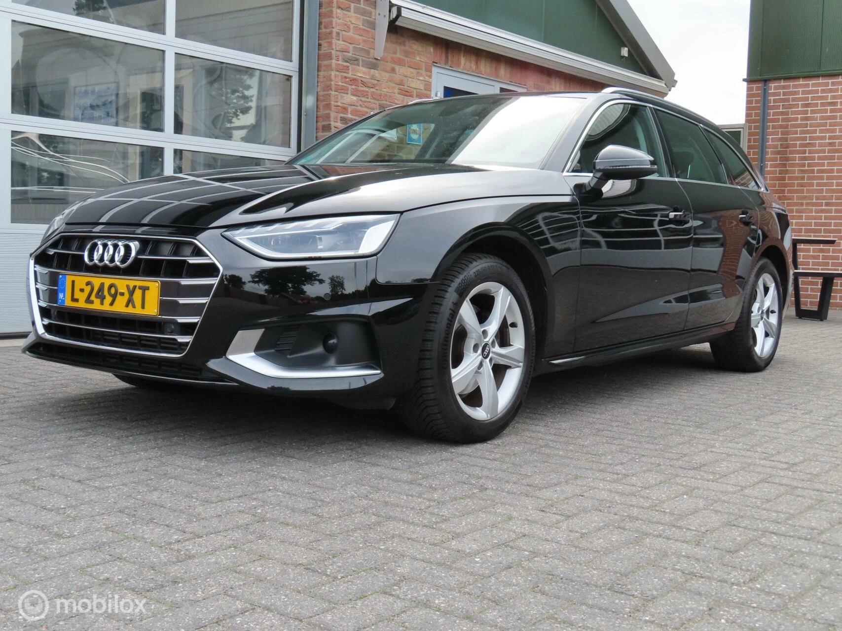 Hoofdafbeelding Audi A4