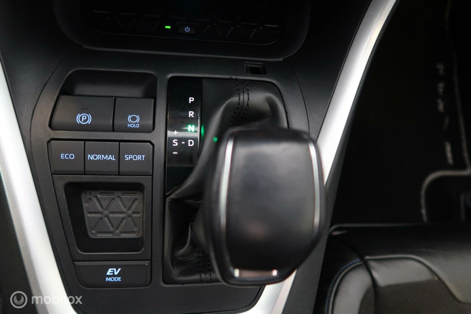 Hoofdafbeelding Toyota RAV4