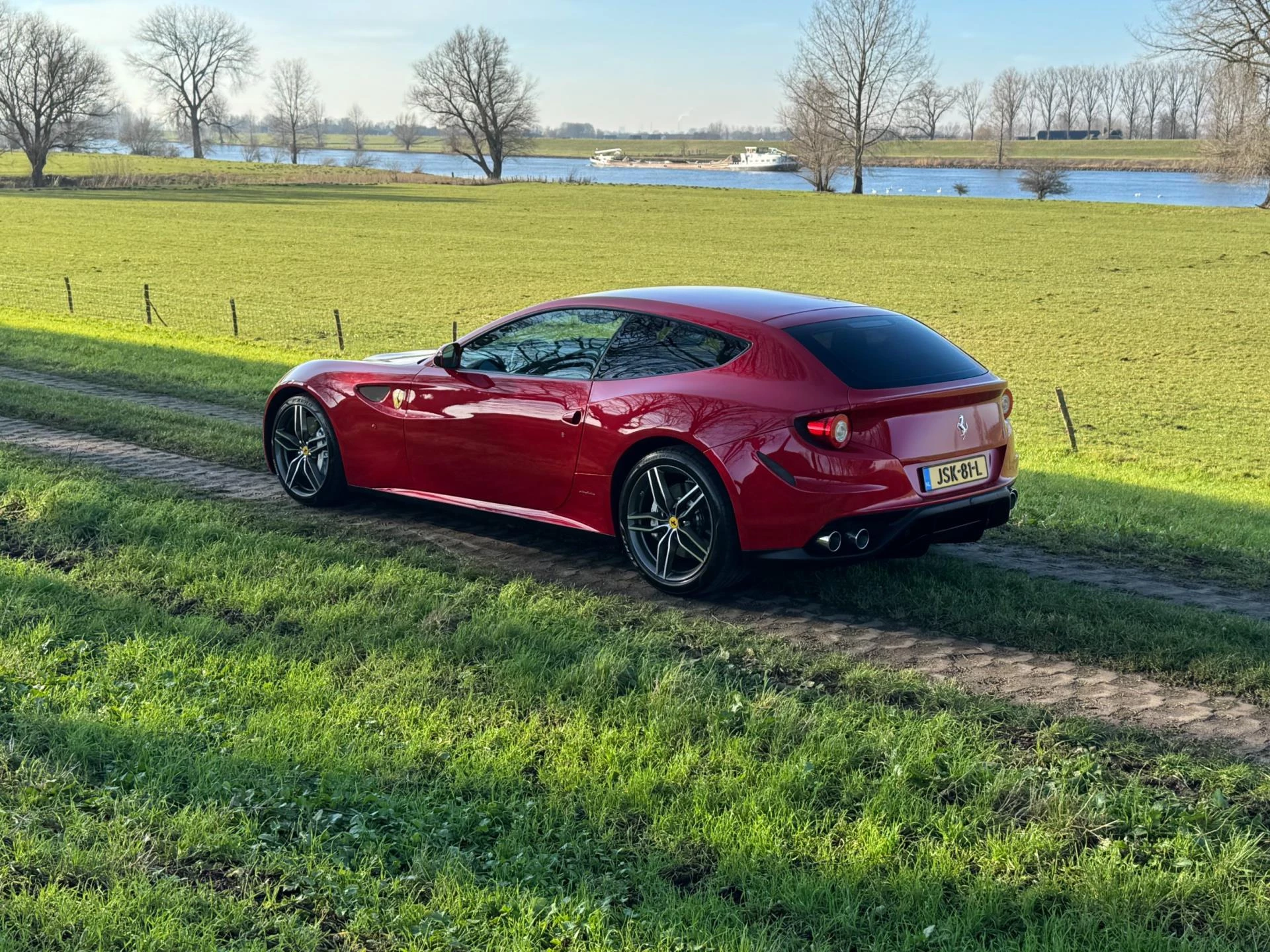 Hoofdafbeelding Ferrari FF