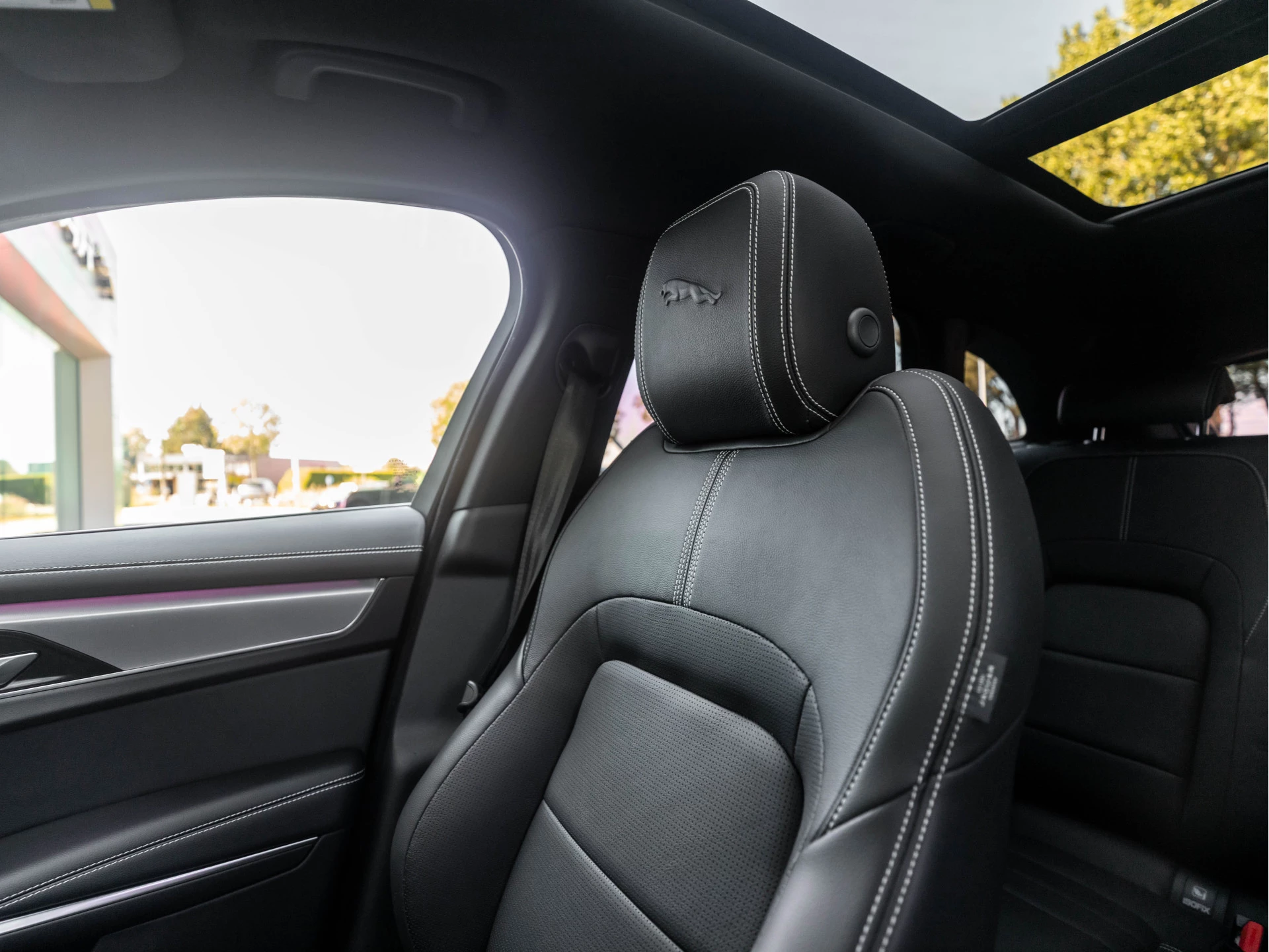 Hoofdafbeelding Jaguar F-PACE