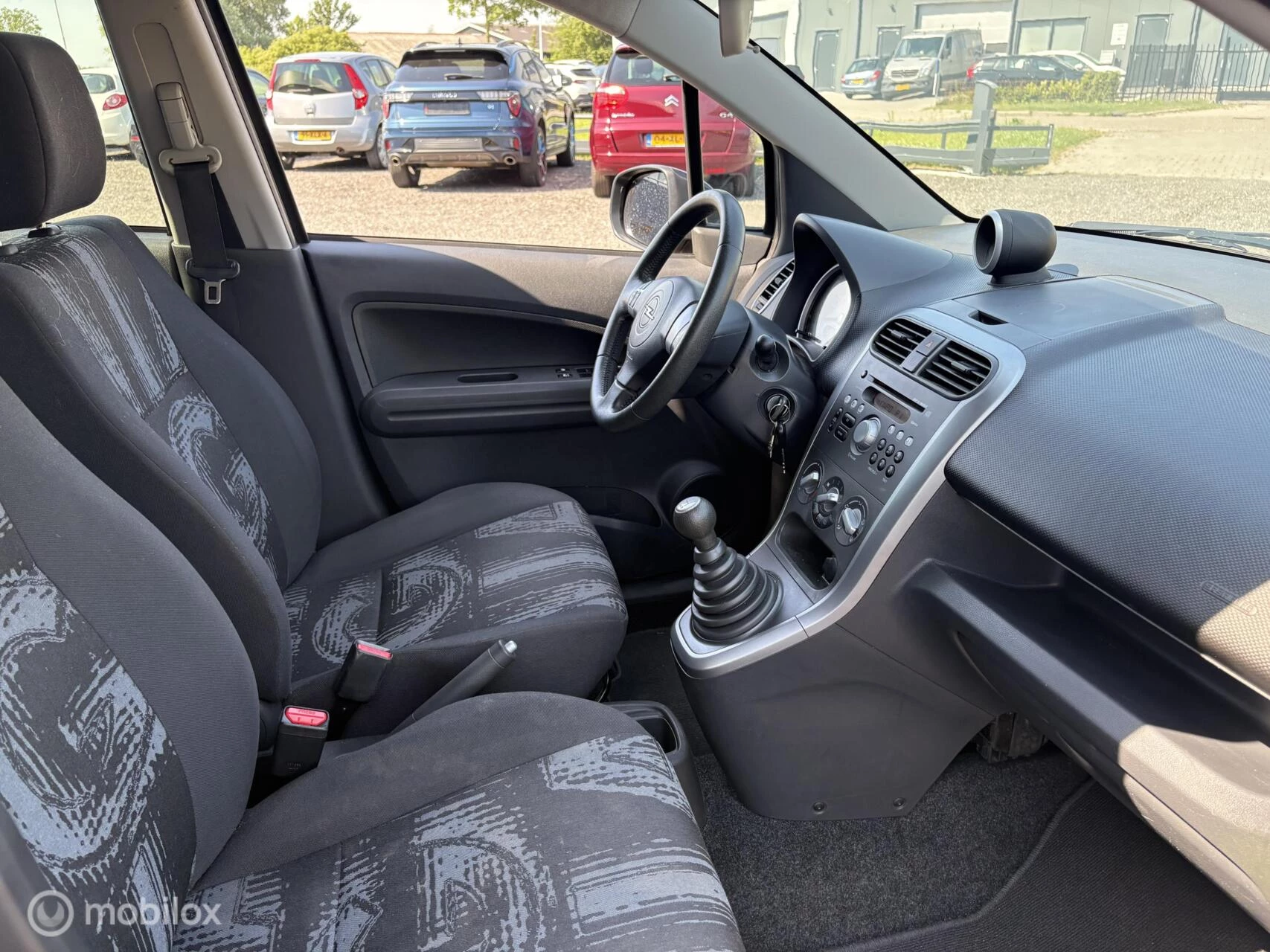Hoofdafbeelding Opel Agila