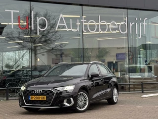 Hoofdafbeelding Audi A3 Audi A3 Sportback 40 TFSI e S edition Competition
